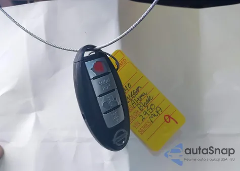 2010 Nissan Altima 2.5 S z USA, uszkodzony, nr VIN 1N4AL2AP3AN542450